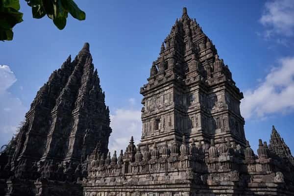 wisata candi jogja